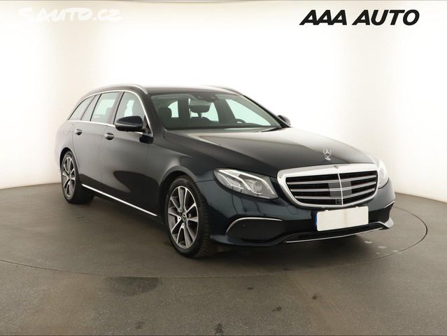 Mercedes Třída E